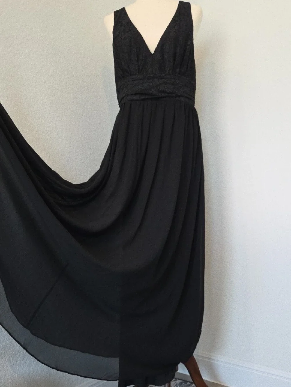 Ever Pretty Black V-Neck Empire Waist Maxi Dress